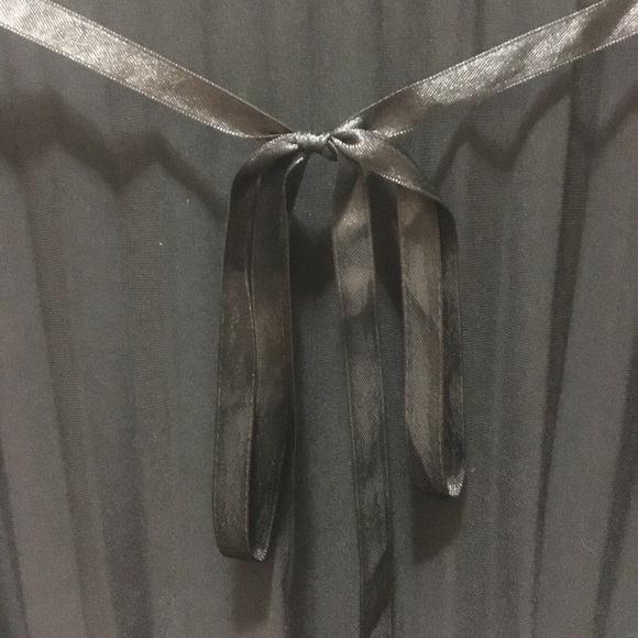 *3 for $20* Vol. 1 Petite Black Crossover Top - Picture 7 of 9